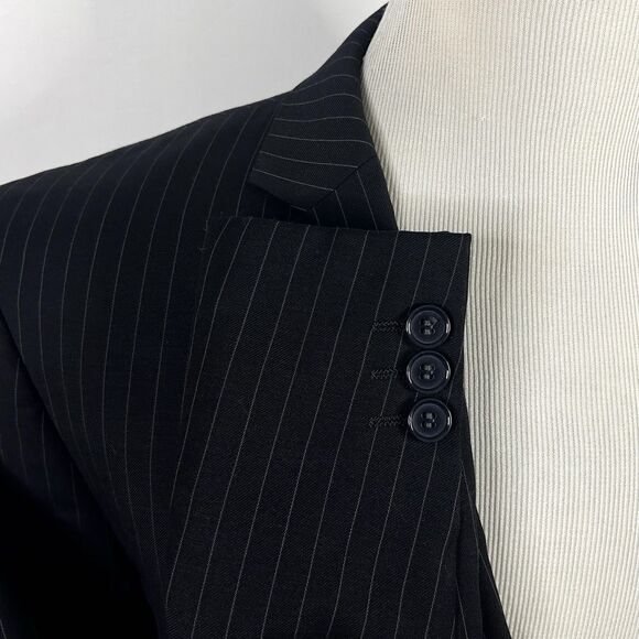 Mantoni 42R Suit 36x31 Flat Front 100% Wool Black Pinstriped Two Button Vented - Picture 6 of 13